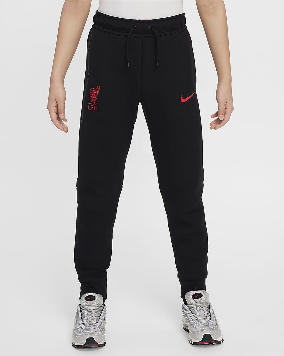 Boys black nike pants online